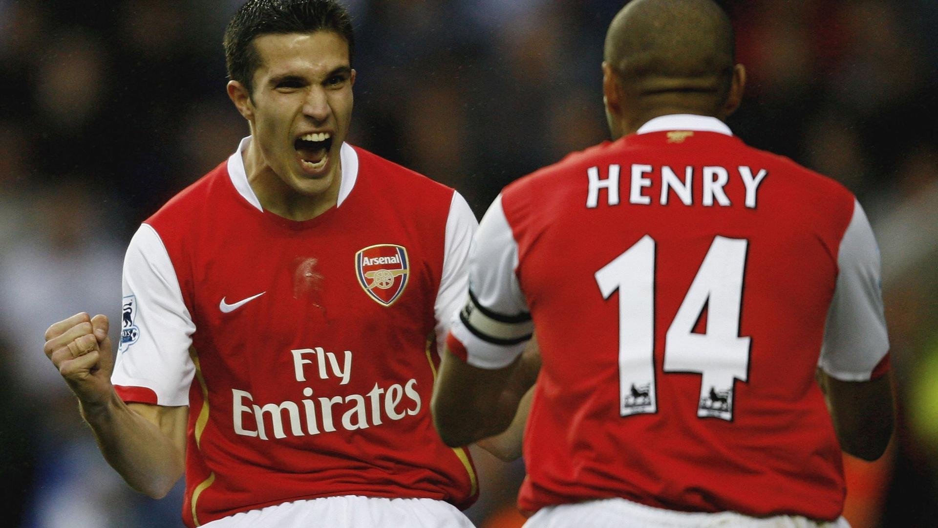 凯恩·瑞安：全黑队的重要防守支柱，稳定后防线